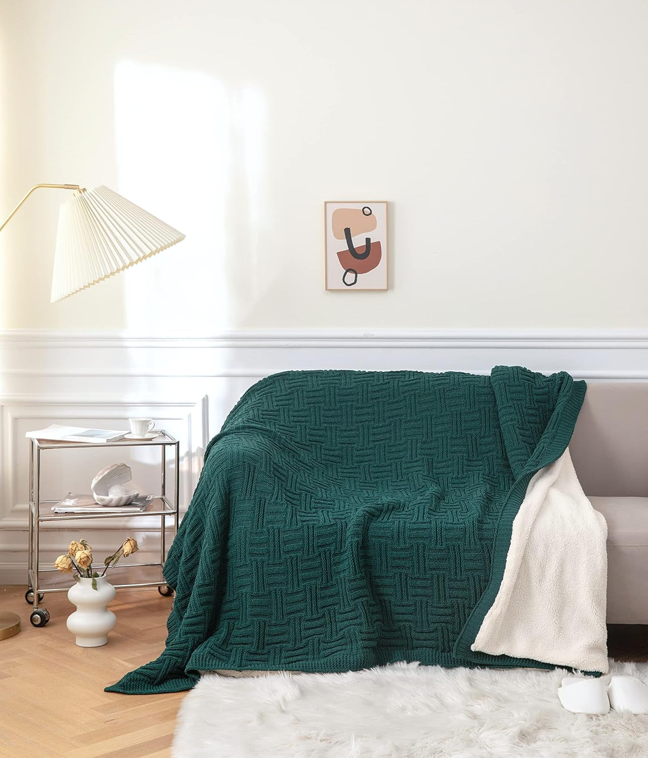 Ultra-Soft Reversible Sherpa Blanket – 60x80 Inch Twin Size, Forest Green Cable Knit Plush Throw for Bed, Couch, or Sofa – All-Season Chenille Fleece Blanket by MYLUNE